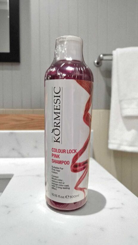 Kormesic rozā krāsojošais šampūns